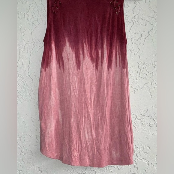 American Eagle Outfitters Soft & Sexy Burgundy to Pink Ombre Tank Top - Picture 3 of 9